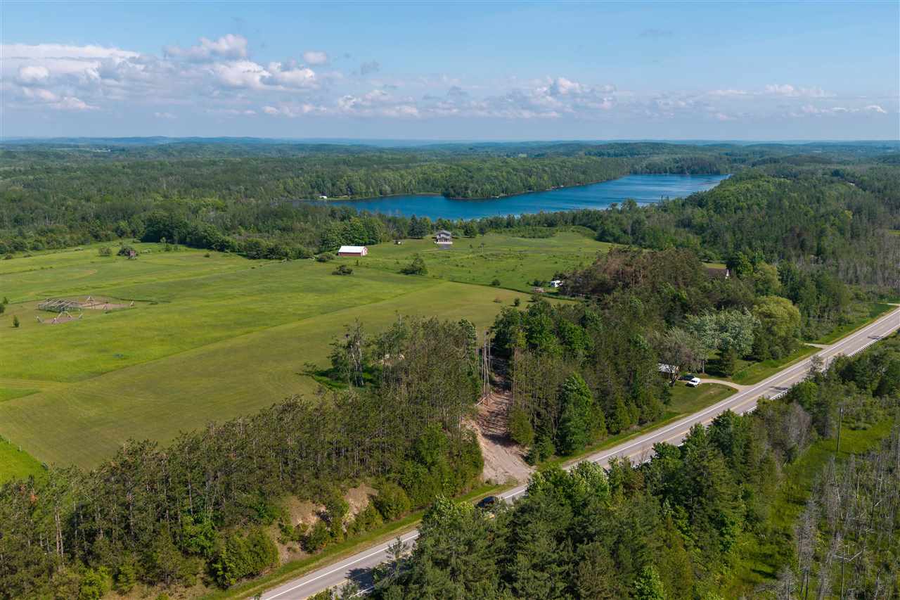 Charlevoix, Michigan 49720, United States, ,Land,Active,153896