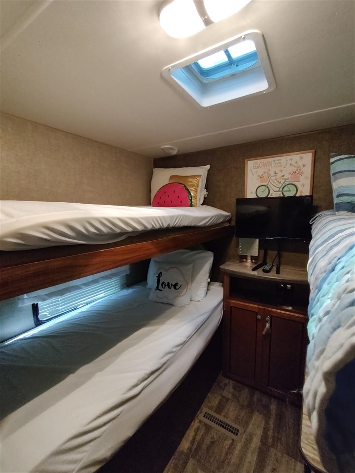 Charlevoix, Michigan 49720, United States, ,Land,Active,153896