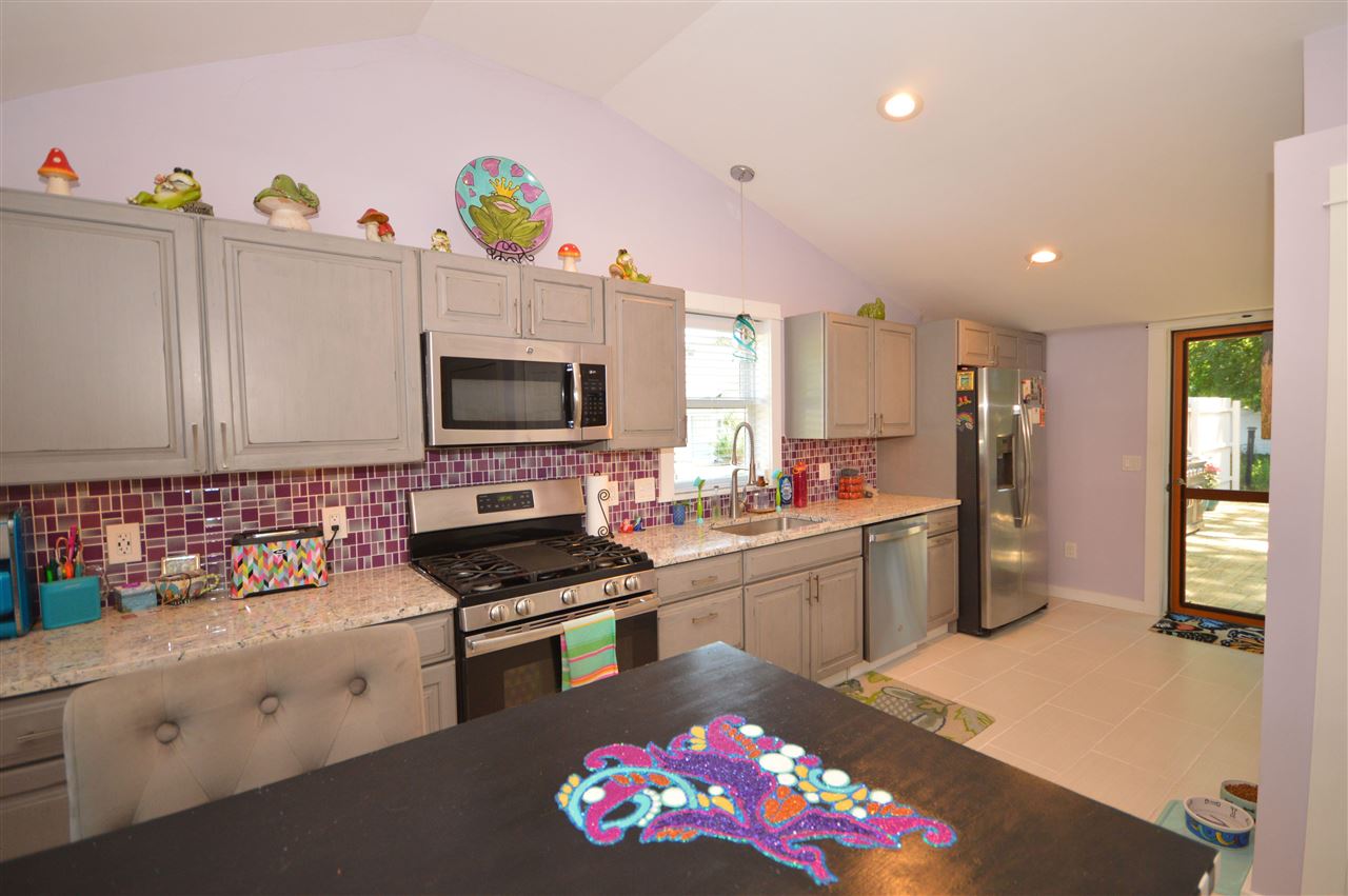 467 Hemlock Street