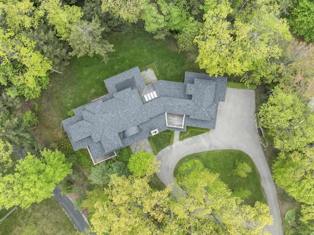 Harbor Springs, Michigan 49740, United States, 4 Bedrooms Bedrooms, ,6 BathroomsBathrooms,Residential,Active,238520