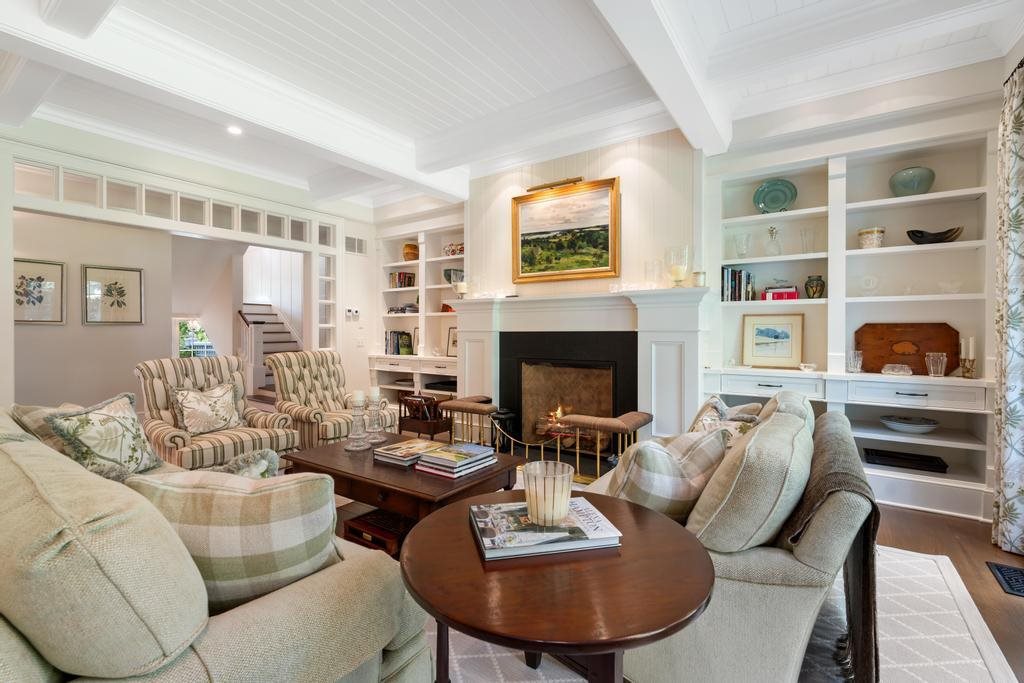 Harbor Springs, Michigan 49740, United States, 4 Bedrooms Bedrooms, ,6 BathroomsBathrooms,Residential,Active,238520