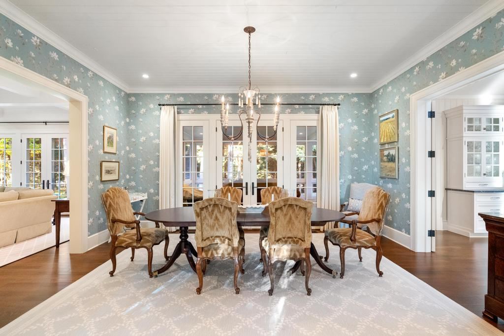 Harbor Springs, Michigan 49740, United States, 4 Bedrooms Bedrooms, ,6 BathroomsBathrooms,Residential,Active,238520