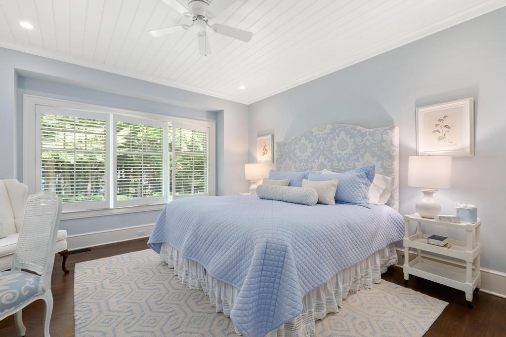 Harbor Springs, Michigan 49740, United States, 4 Bedrooms Bedrooms, ,6 BathroomsBathrooms,Residential,Active,238520