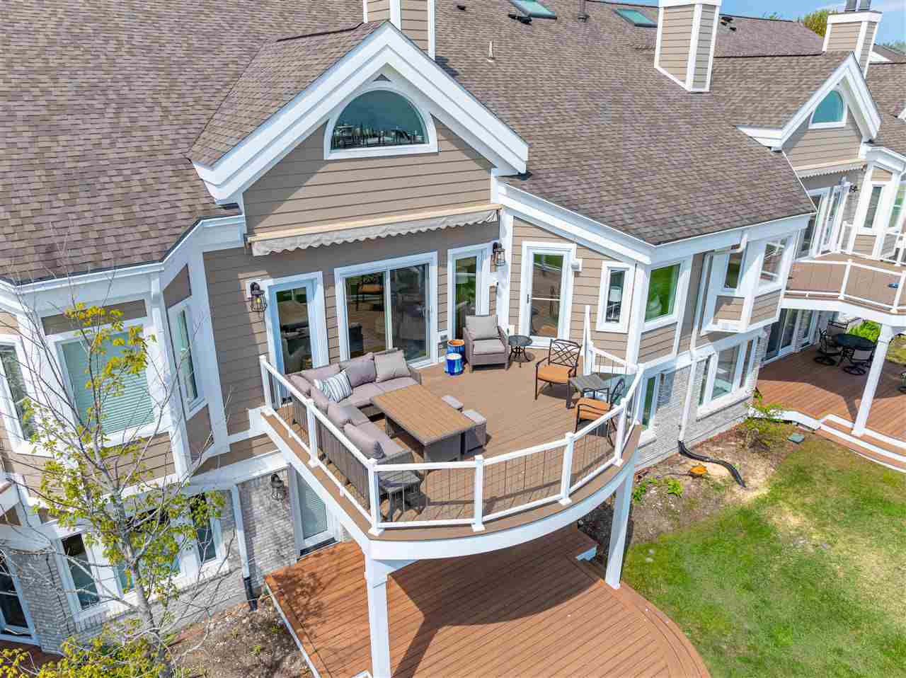6040 Pine Lake Club