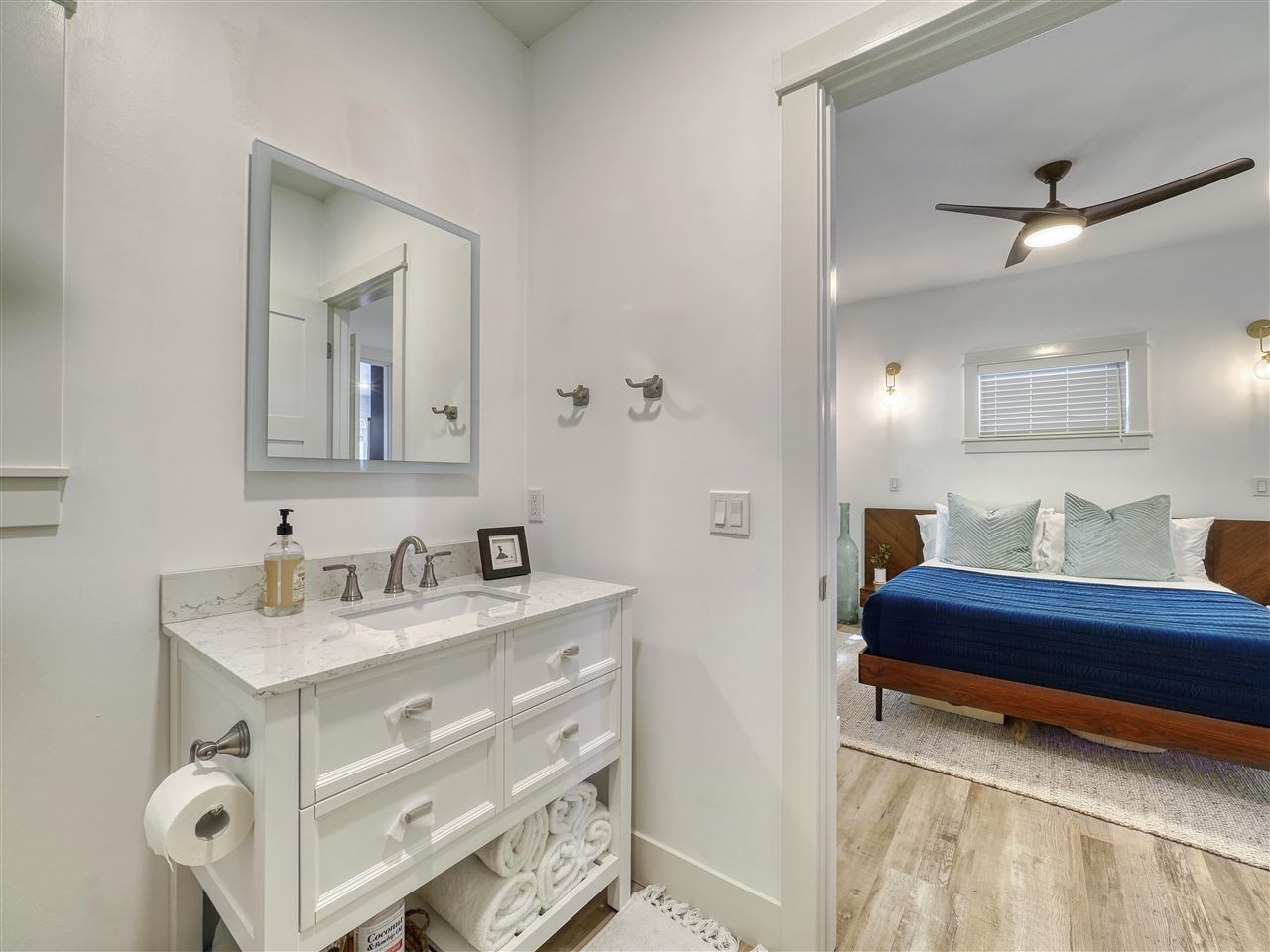 Charlevoix, Michigan 49720, United States, 3 Bedrooms Bedrooms, ,2 BathroomsBathrooms,Residential,Active,144375