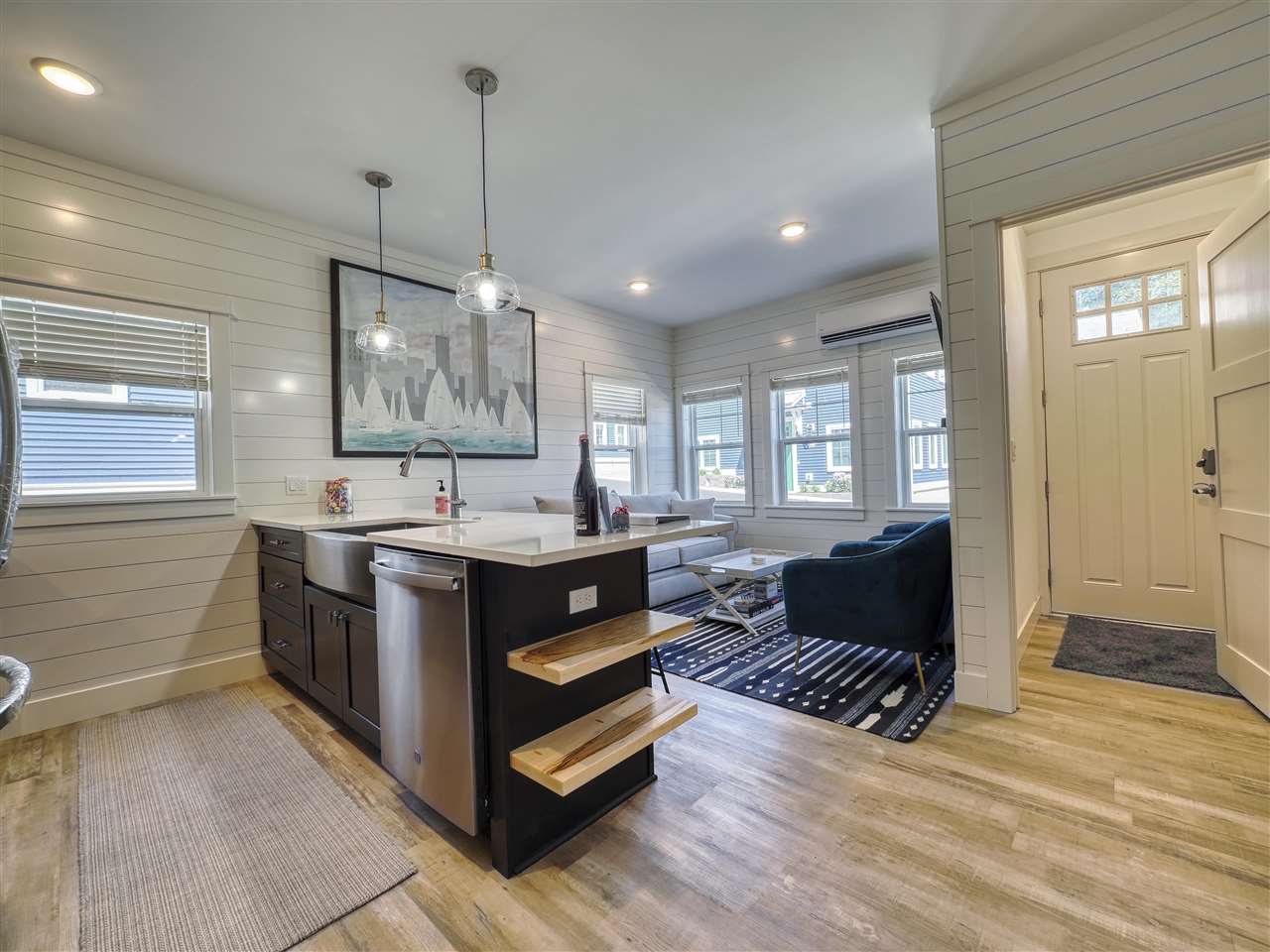 Charlevoix, Michigan 49720, United States, 3 Bedrooms Bedrooms, ,2 BathroomsBathrooms,Residential,Active,144375