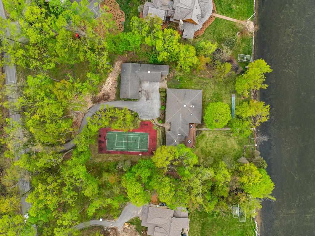 1830 Indian Point Road