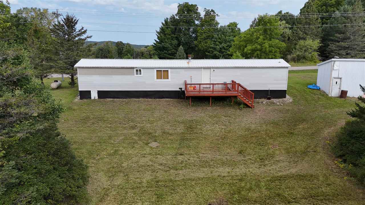 East Jordan, Michigan 49727, United States, 5 Bedrooms Bedrooms, ,2 BathroomsBathrooms,Residential,Active,206598