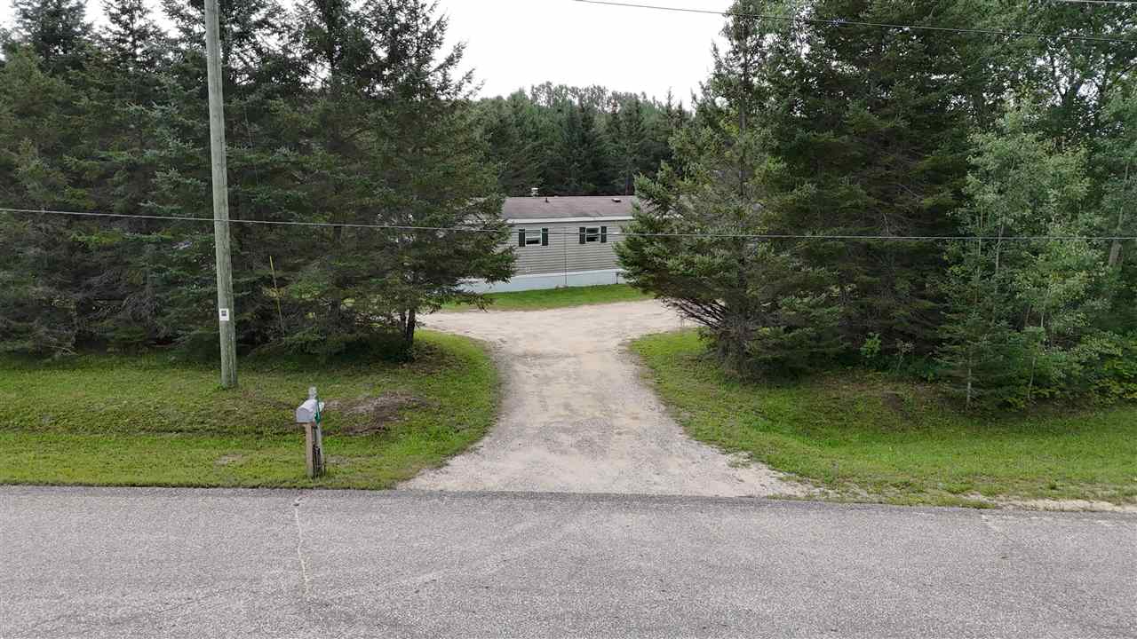 East Jordan, Michigan 49727, United States, 5 Bedrooms Bedrooms, ,2 BathroomsBathrooms,Residential,Active,206598