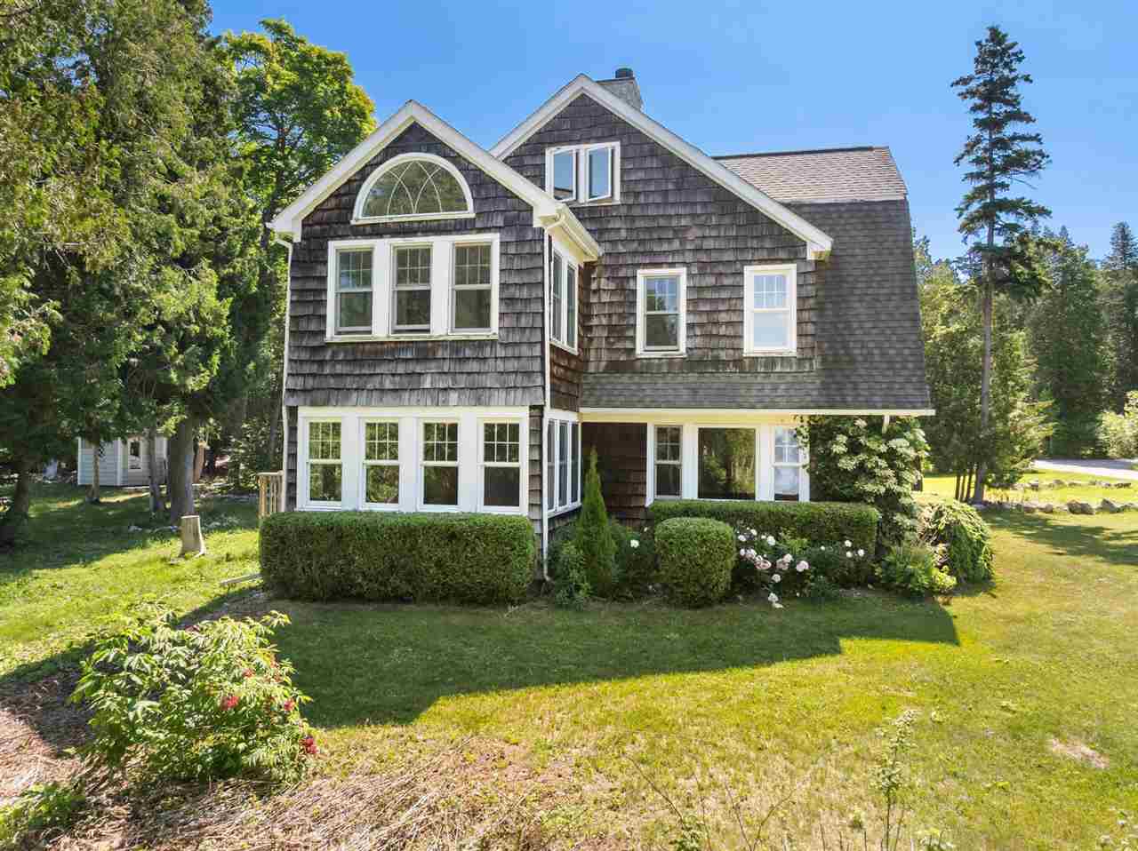 3923 Pine Cove Lane