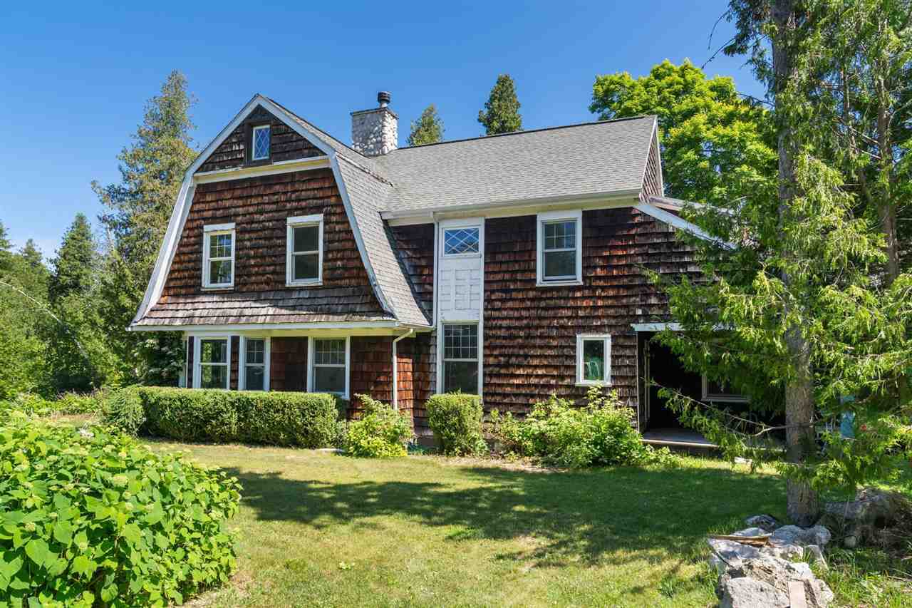3923 Pine Cove Lane
