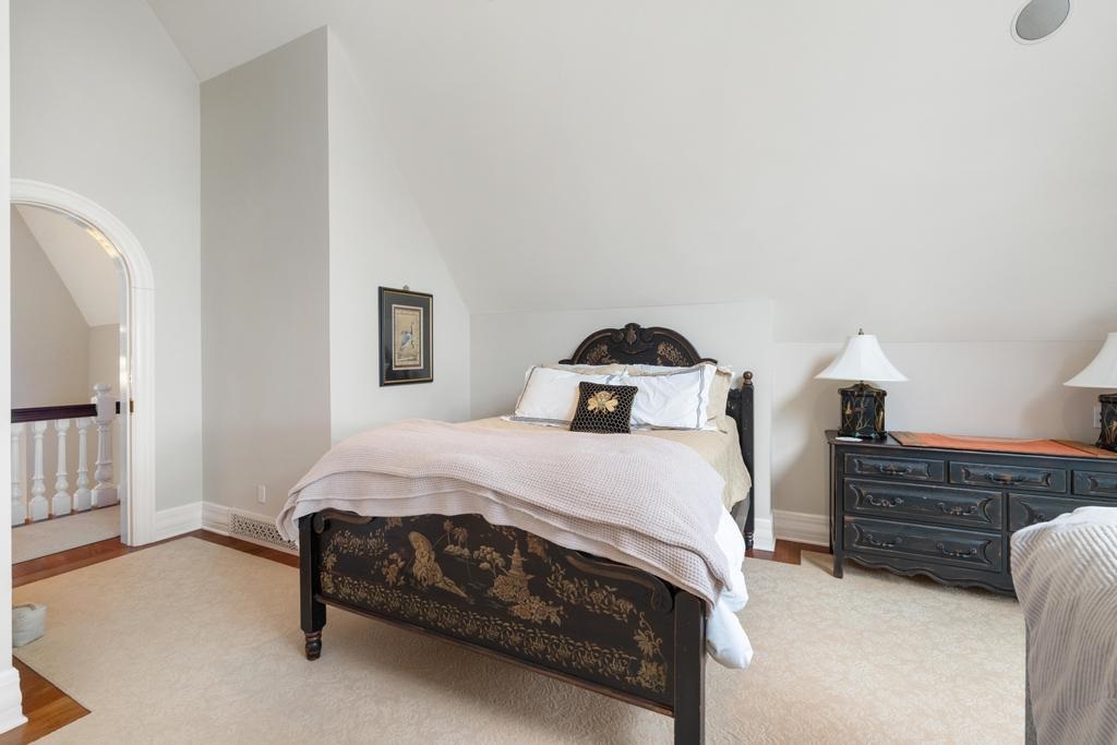 Charlevoix, Michigan 49720, United States, 8 Bedrooms Bedrooms, ,9 BathroomsBathrooms,Residential,Active,219399