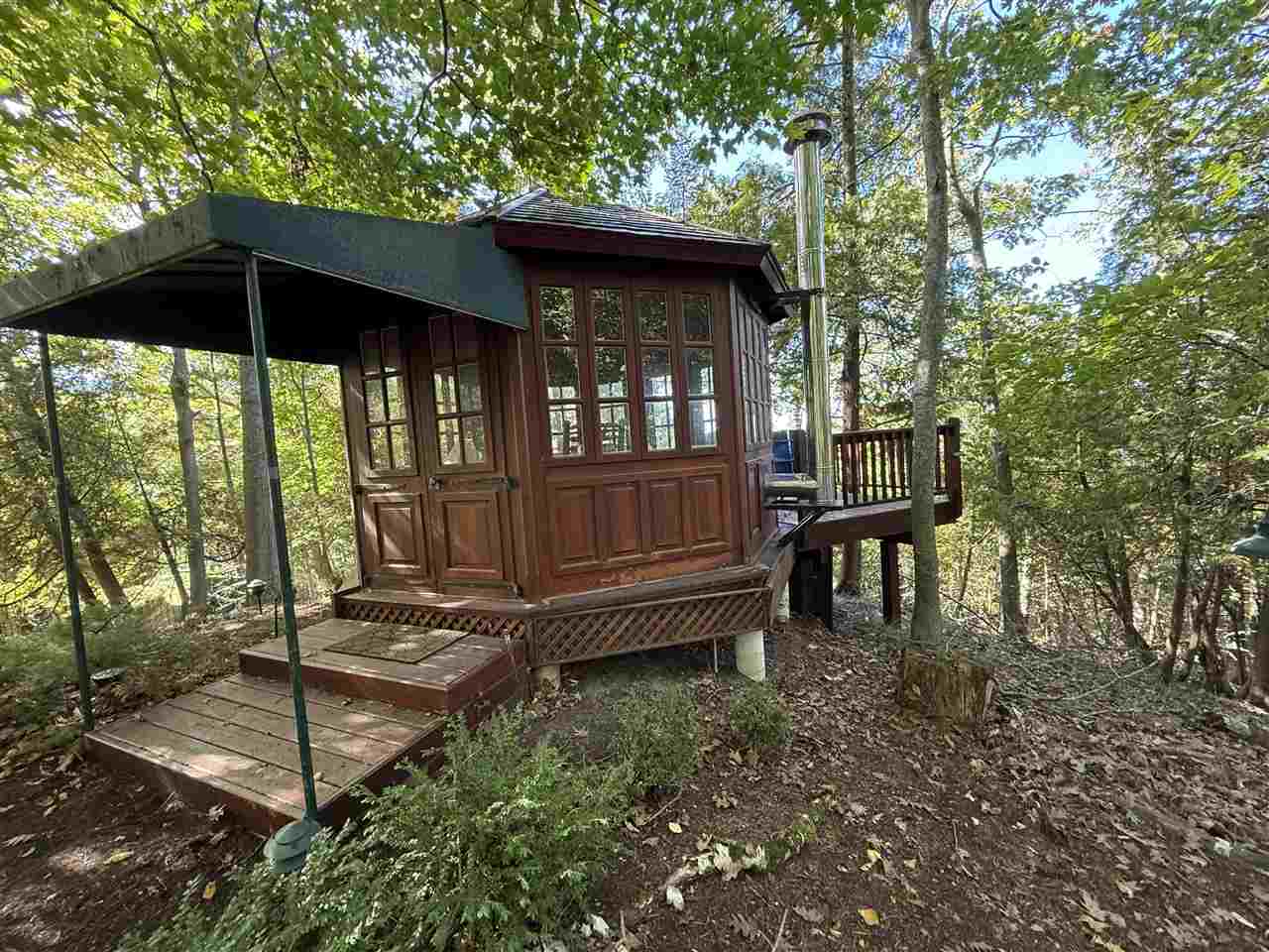 Charlevoix, Michigan 49720, United States, 8 Bedrooms Bedrooms, ,9 BathroomsBathrooms,Residential,Active,219399