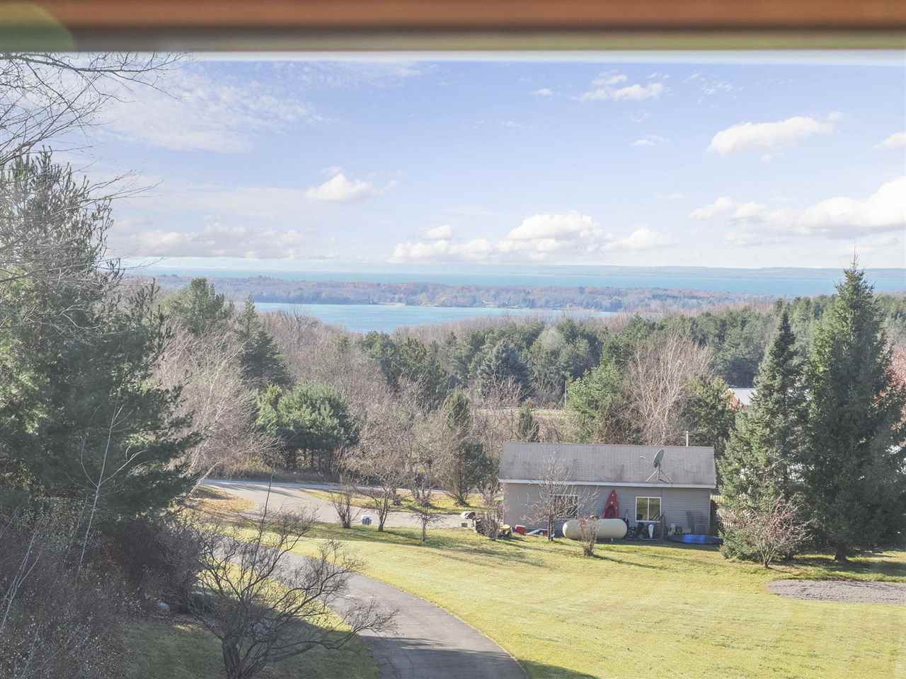 9865 Paradise Hills Drive