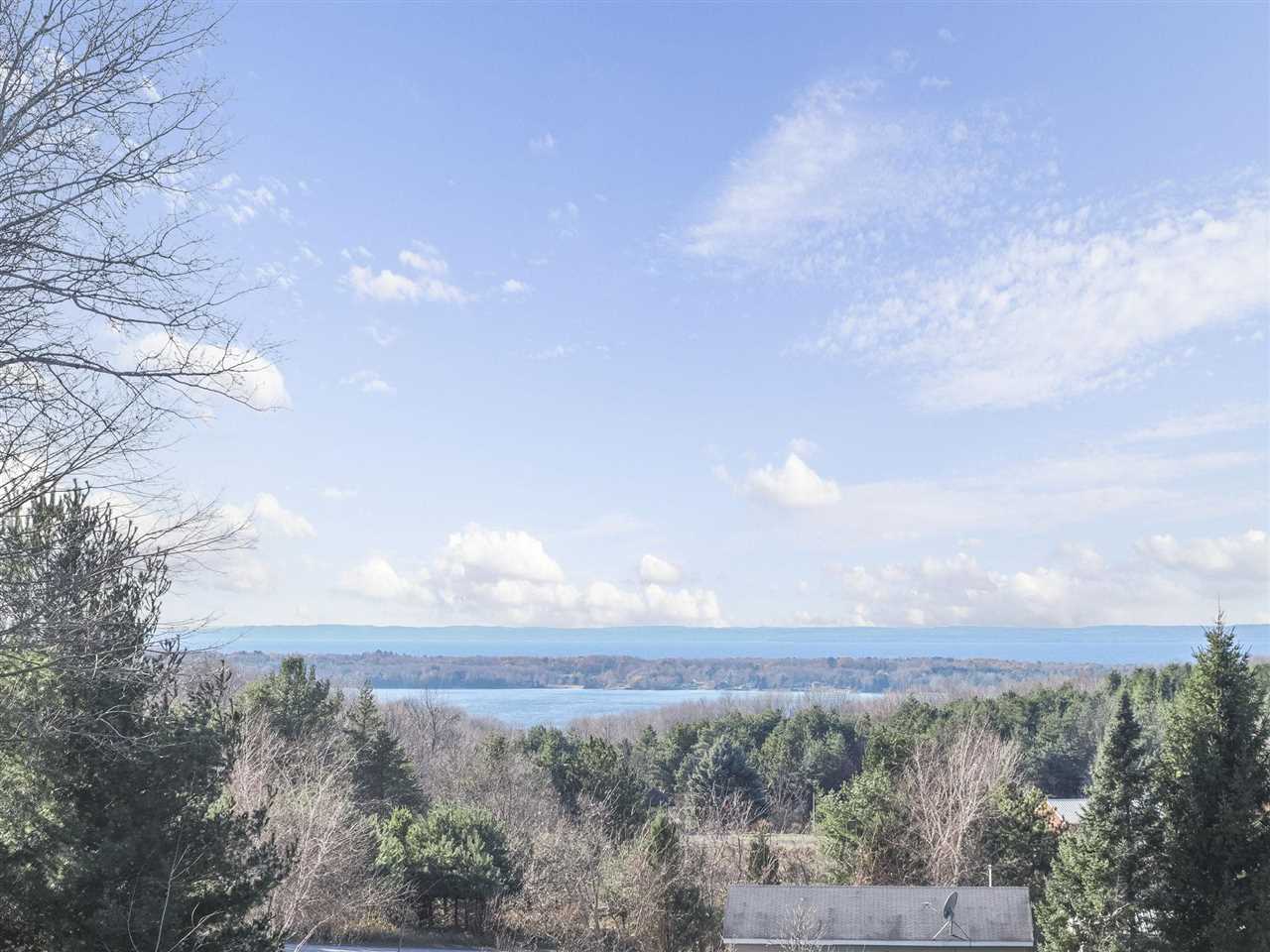 9865 Paradise Hills Drive