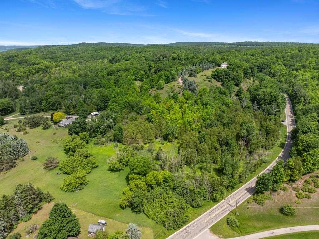 Boyne City, Michigan 49712, United States, 2 Bedrooms Bedrooms, ,3 BathroomsBathrooms,Residential,Active,100361