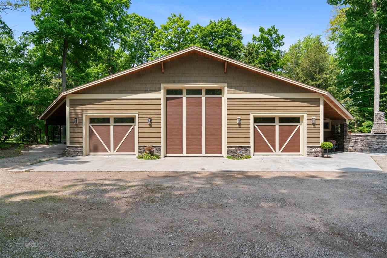 Alden, Michigan 49612, United States, 4 Bedrooms Bedrooms, ,3 BathroomsBathrooms,Residential,Active,145972