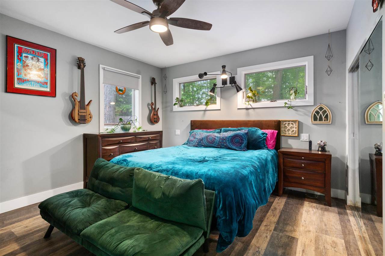 Alden, Michigan 49612, United States, 4 Bedrooms Bedrooms, ,3 BathroomsBathrooms,Residential,Active,145972