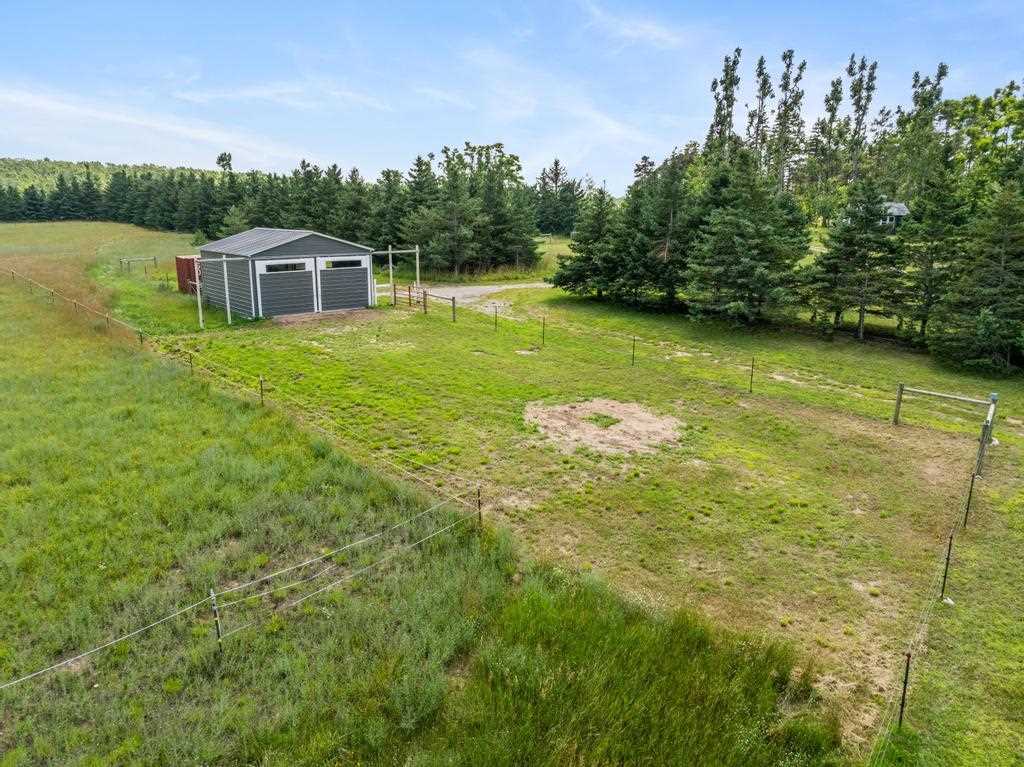 Boyne Falls, Michigan 49713, United States, 3 Bedrooms Bedrooms, ,2 BathroomsBathrooms,Residential,Active,178661