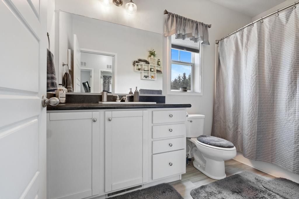 Boyne Falls, Michigan 49713, United States, 3 Bedrooms Bedrooms, ,2 BathroomsBathrooms,Residential,Active,178661