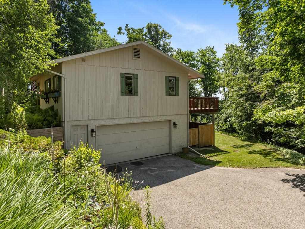 121 Hill Drive