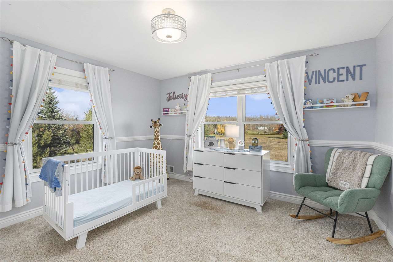 Harbor Springs, Michigan 49740, United States, 4 Bedrooms Bedrooms, ,3 BathroomsBathrooms,Residential,Active,240354