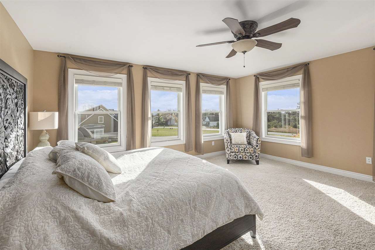 Harbor Springs, Michigan 49740, United States, 4 Bedrooms Bedrooms, ,3 BathroomsBathrooms,Residential,Active,240354