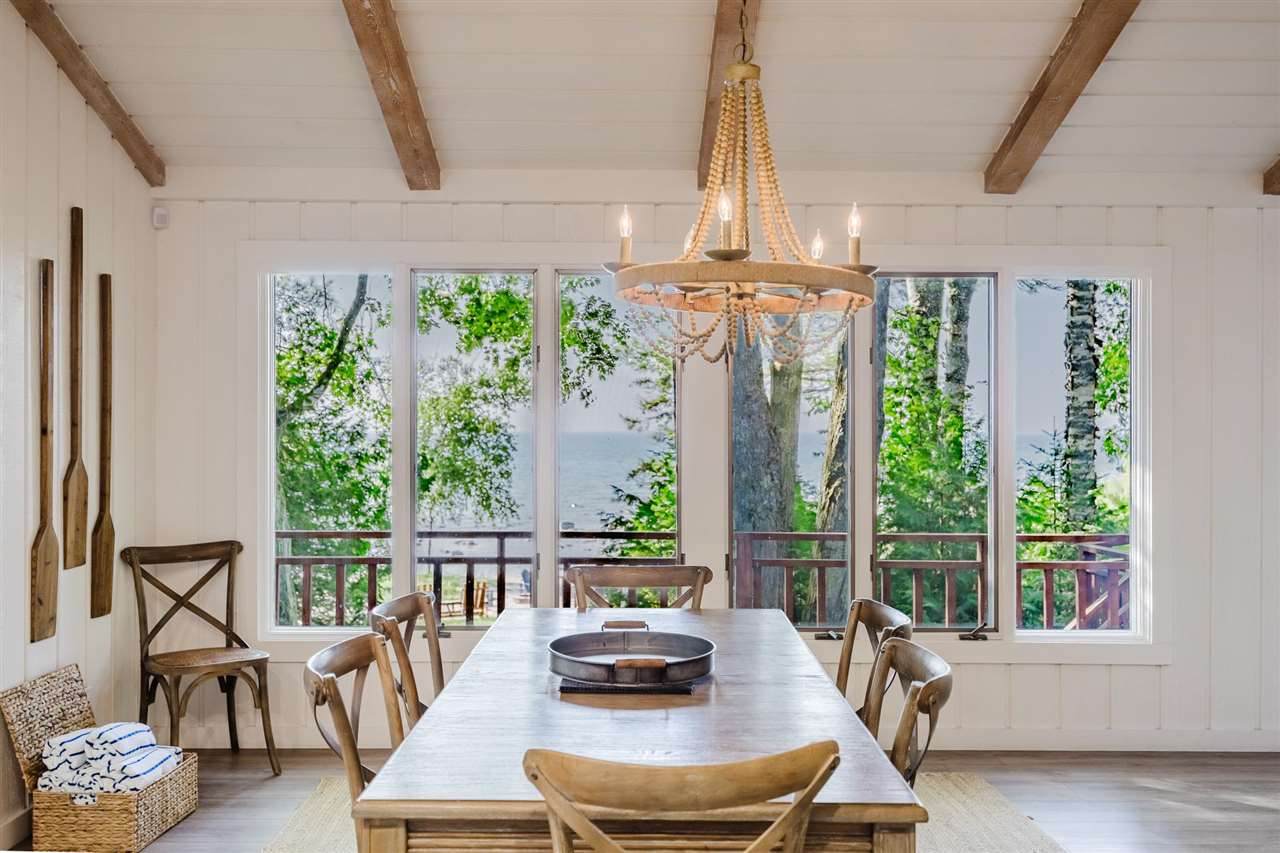 Charlevoix, Michigan 49720, United States, 4 Bedrooms Bedrooms, ,3 BathroomsBathrooms,Residential,Active,181520