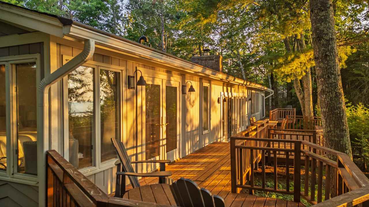 Charlevoix, Michigan 49720, United States, 4 Bedrooms Bedrooms, ,3 BathroomsBathrooms,Residential,Active,181520