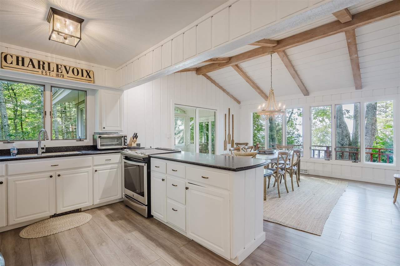 Charlevoix, Michigan 49720, United States, 4 Bedrooms Bedrooms, ,3 BathroomsBathrooms,Residential,Active,181520