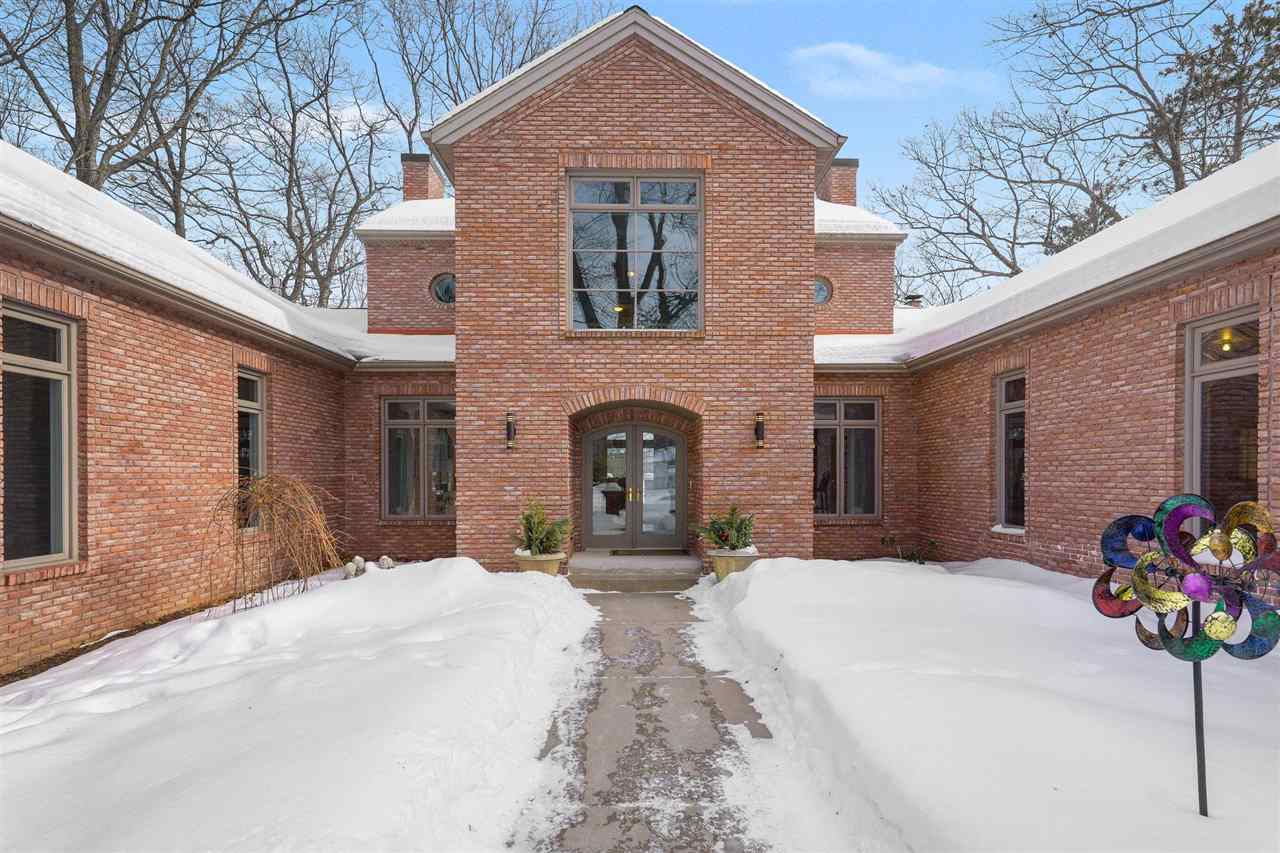 N3870 N Grand Oak Drive