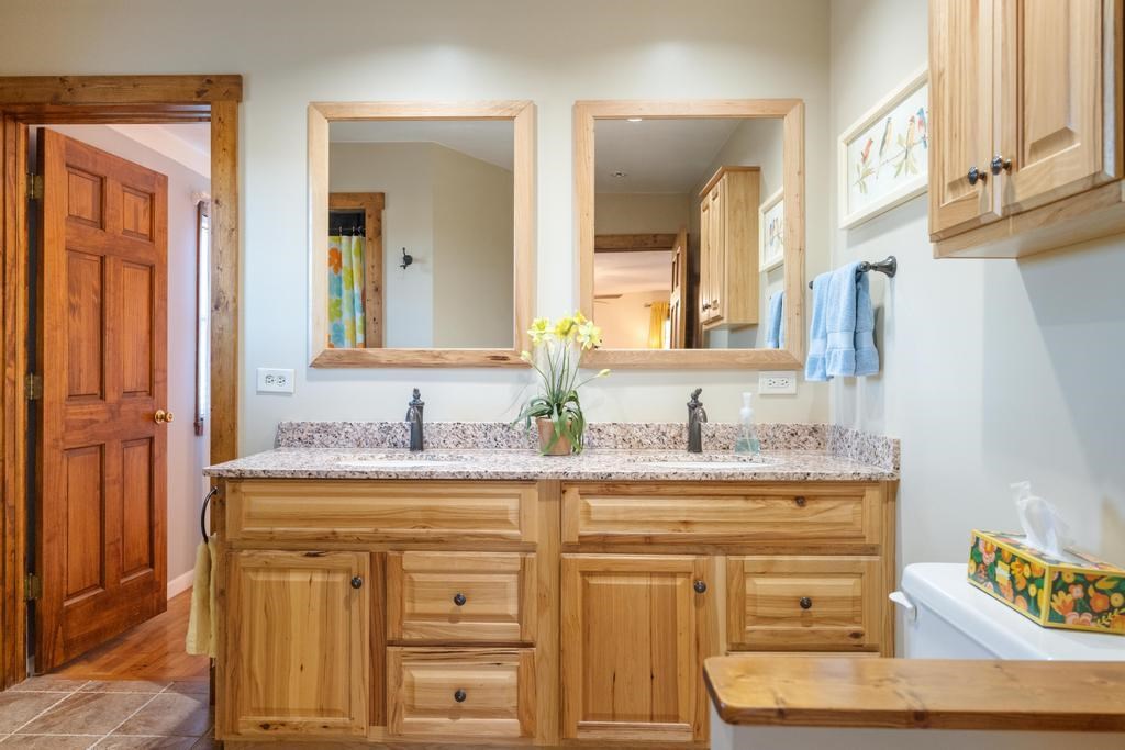 Petoskey, Michigan 49770, United States, 4 Bedrooms Bedrooms, ,2 BathroomsBathrooms,Residential,Active,31871