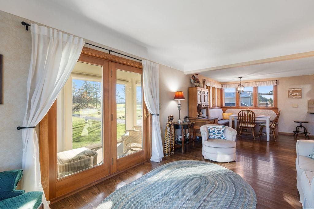 Petoskey, Michigan 49770, United States, 4 Bedrooms Bedrooms, ,2 BathroomsBathrooms,Residential,Active,31871