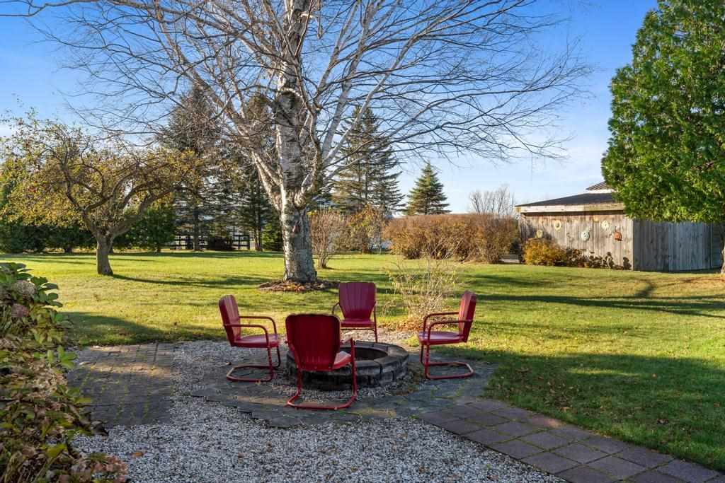 Petoskey, Michigan 49770, United States, 4 Bedrooms Bedrooms, ,2 BathroomsBathrooms,Residential,Active,31871