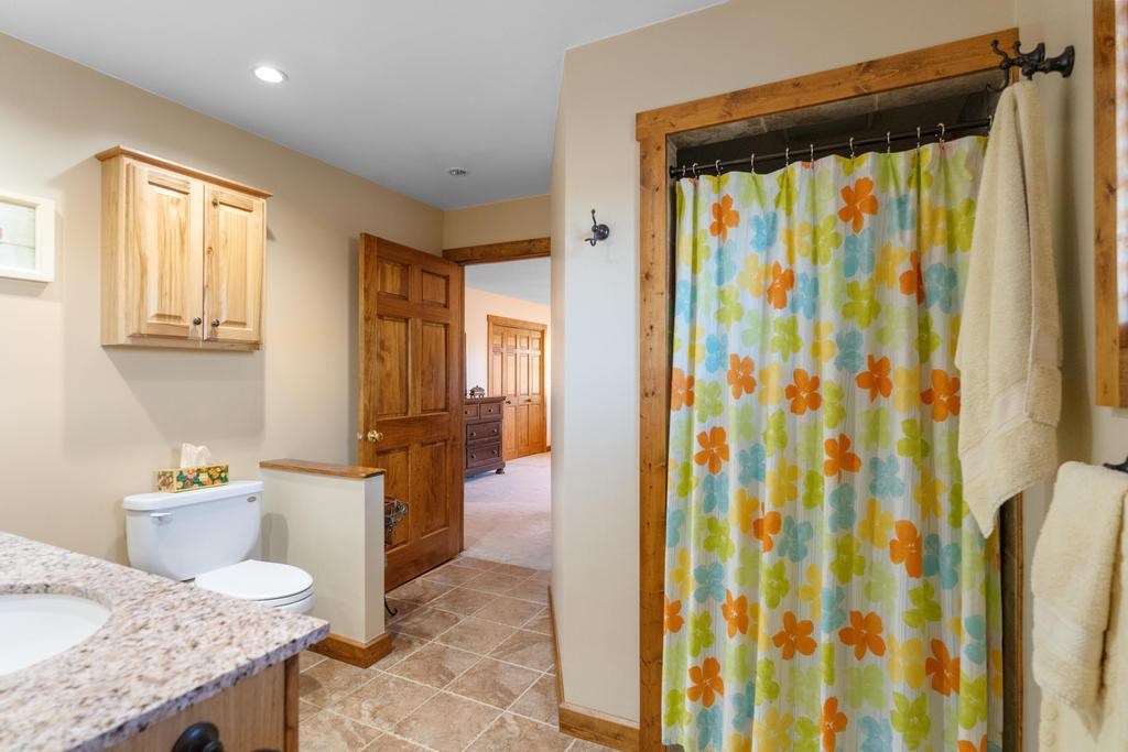 Petoskey, Michigan 49770, United States, 4 Bedrooms Bedrooms, ,2 BathroomsBathrooms,Residential,Active,31871