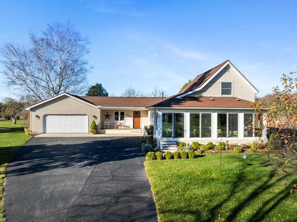 Petoskey, Michigan 49770, United States, 4 Bedrooms Bedrooms, ,2 BathroomsBathrooms,Residential,Active,31871