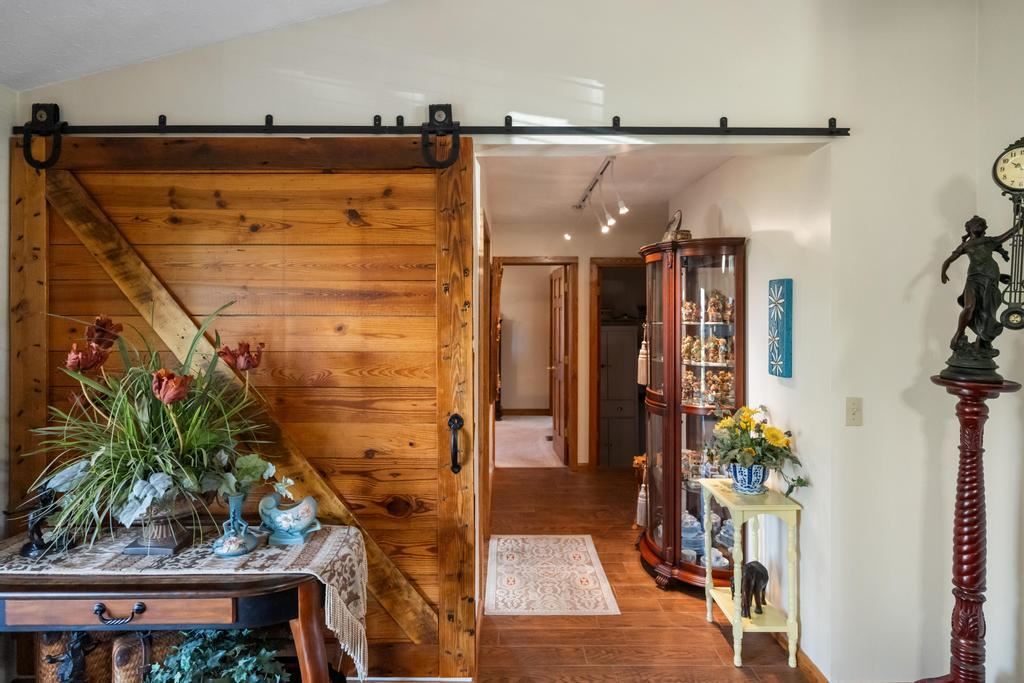 Petoskey, Michigan 49770, United States, 4 Bedrooms Bedrooms, ,2 BathroomsBathrooms,Residential,Active,31871