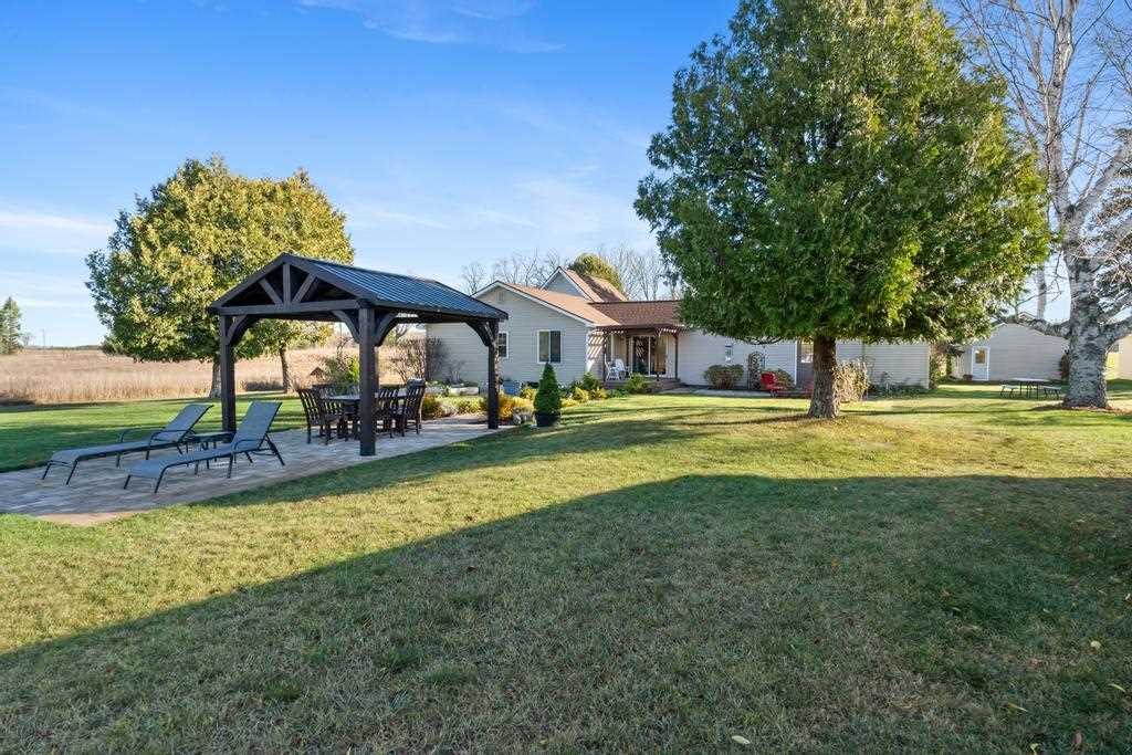 Petoskey, Michigan 49770, United States, 4 Bedrooms Bedrooms, ,2 BathroomsBathrooms,Residential,Active,31871