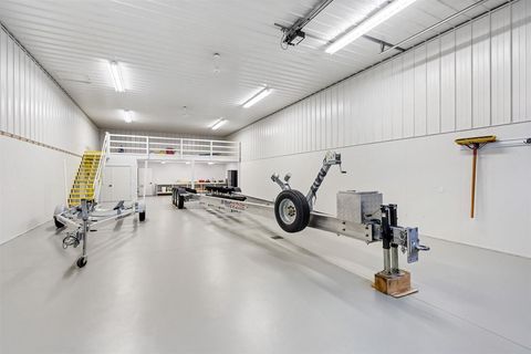 05799 Charlevoix Rd Petoskey MI 49770