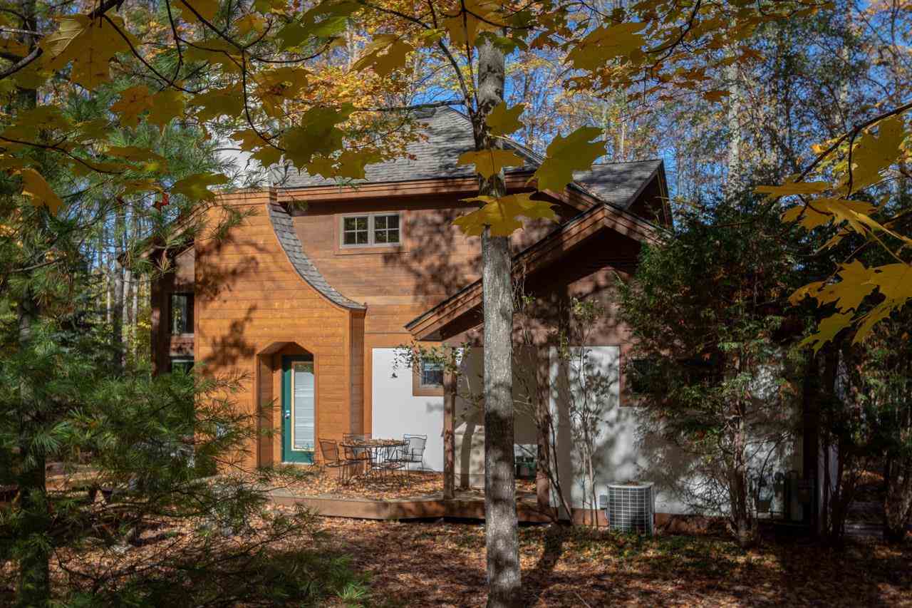 Boyne Falls, Michigan 49713, United States, 3 Bedrooms Bedrooms, ,3 BathroomsBathrooms,Residential,Active,5958