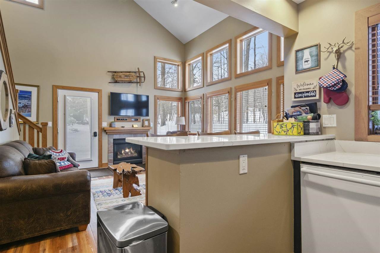 Boyne Falls, Michigan 49713, United States, 3 Bedrooms Bedrooms, ,3 BathroomsBathrooms,Residential,Active,5958