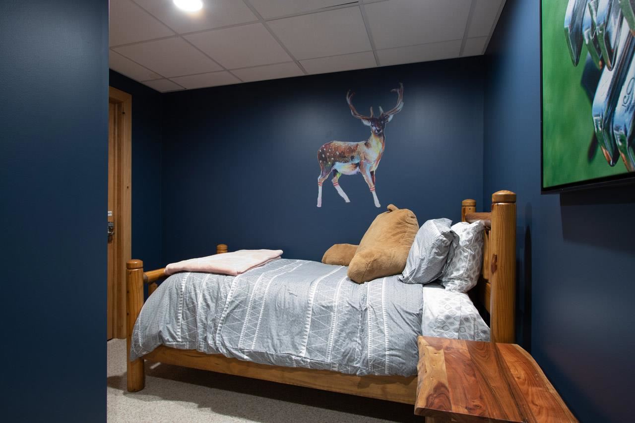 Boyne Falls, Michigan 49713, United States, 3 Bedrooms Bedrooms, ,3 BathroomsBathrooms,Residential,Active,5958