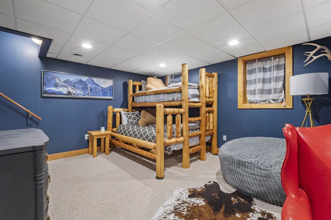 Boyne Falls, Michigan 49713, United States, 3 Bedrooms Bedrooms, ,3 BathroomsBathrooms,Residential,Active,5958