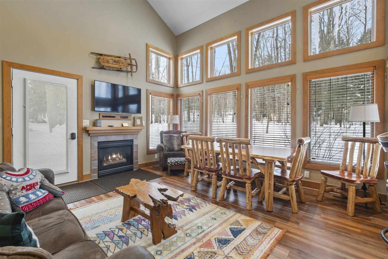 Boyne Falls, Michigan 49713, United States, 3 Bedrooms Bedrooms, ,3 BathroomsBathrooms,Residential,Active,5958