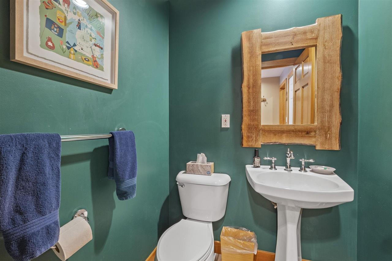 Boyne Falls, Michigan 49713, United States, 3 Bedrooms Bedrooms, ,3 BathroomsBathrooms,Residential,Active,5958