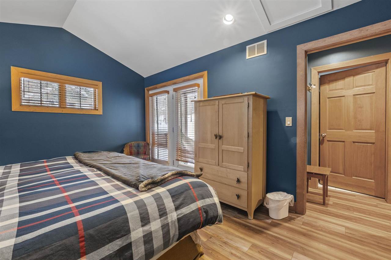 Boyne Falls, Michigan 49713, United States, 3 Bedrooms Bedrooms, ,3 BathroomsBathrooms,Residential,Active,5958