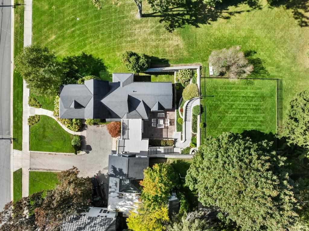 Harbor Springs, Michigan 49740, United States, 3 Bedrooms Bedrooms, ,3 BathroomsBathrooms,Residential,Active,229448