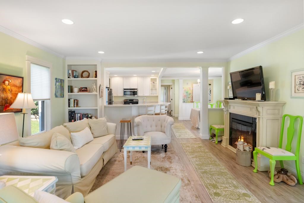 Harbor Springs, Michigan 49740, United States, 3 Bedrooms Bedrooms, ,3 BathroomsBathrooms,Residential,Active,229448