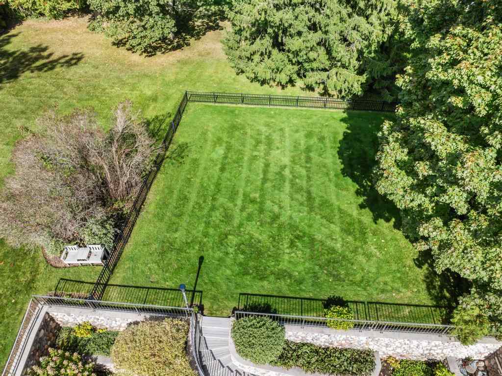 Harbor Springs, Michigan 49740, United States, 3 Bedrooms Bedrooms, ,3 BathroomsBathrooms,Residential,Active,229448