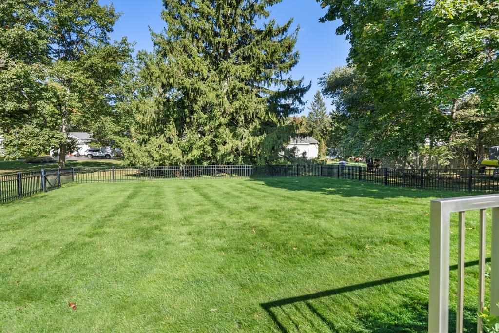 Harbor Springs, Michigan 49740, United States, 3 Bedrooms Bedrooms, ,3 BathroomsBathrooms,Residential,Active,229448